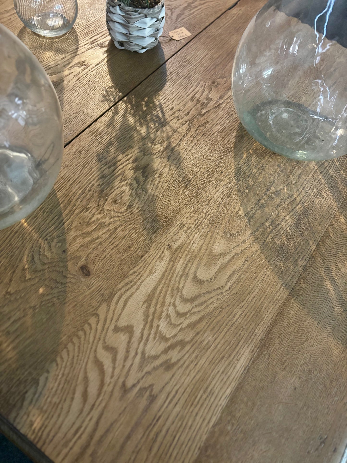Table en bois massif (288)